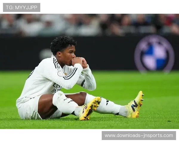 里昂前锋恩德里克谈月最佳荣誉，目标世界杯席位